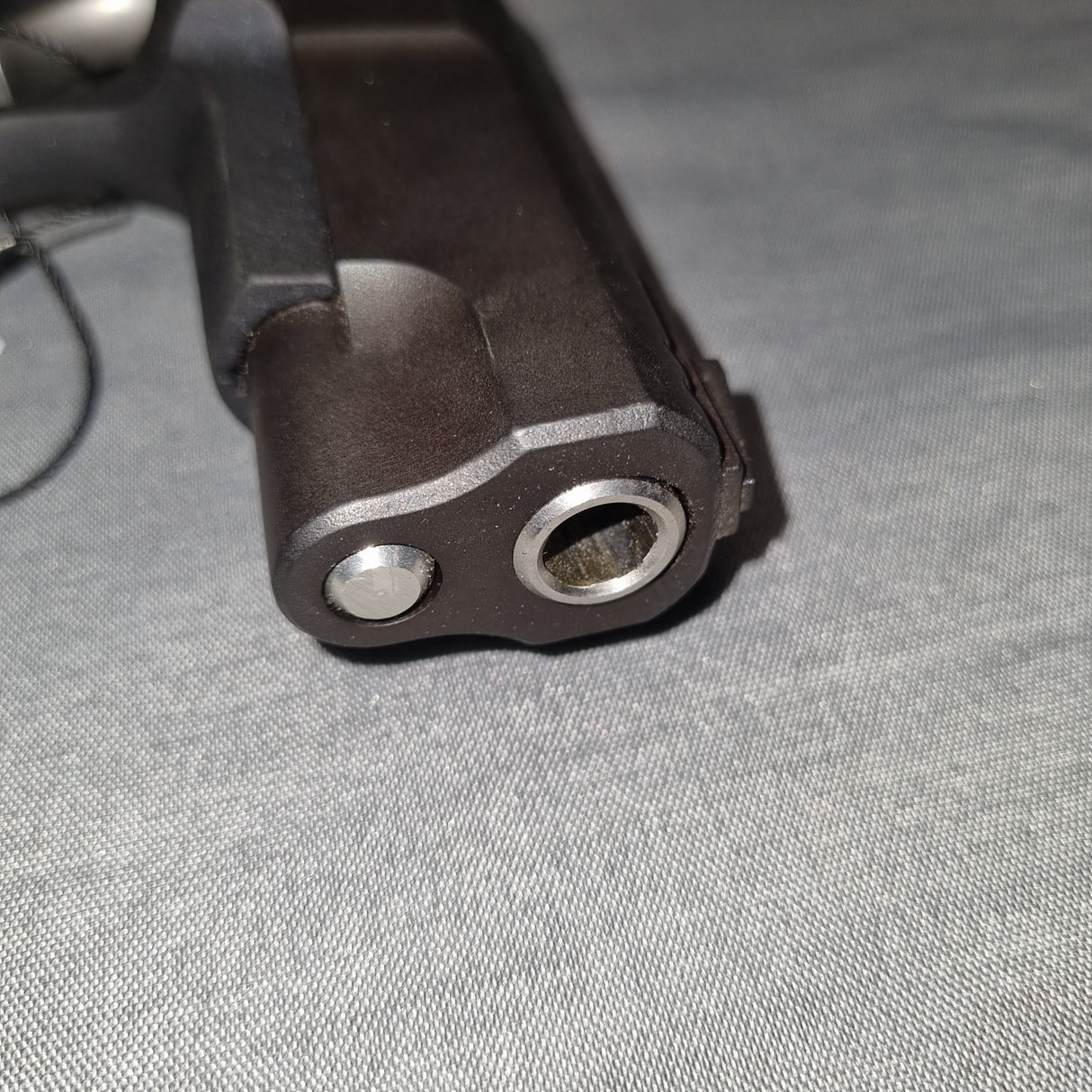 Pištolj Ruger P89DC kal.9x19 (U/0175/26)