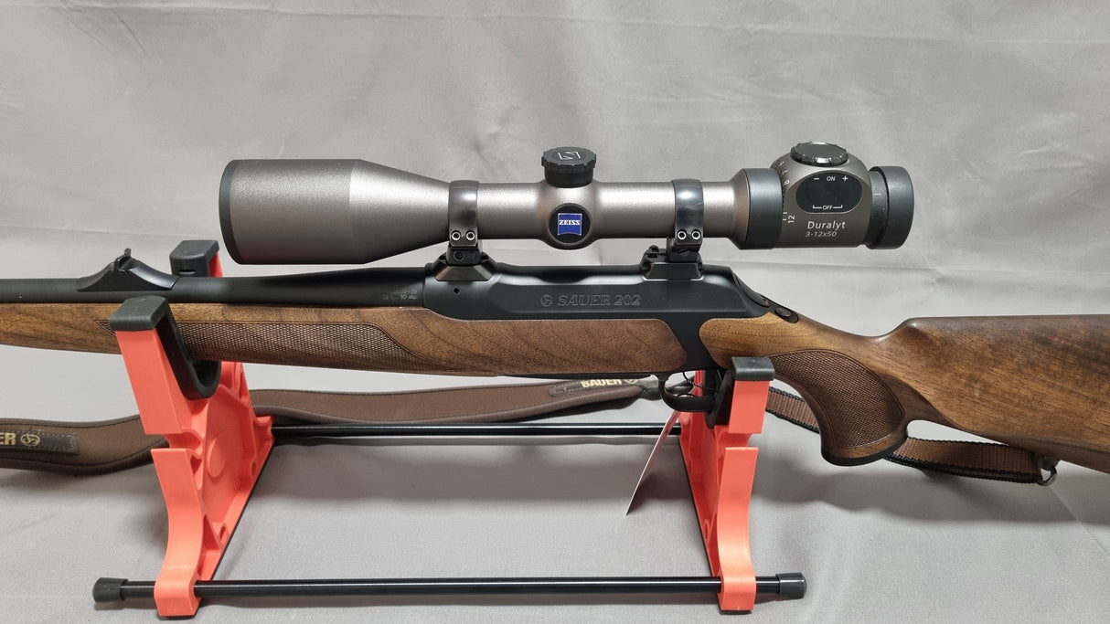Sauer 202 Classic kal.30-06 Spring. (U/0197/26)
