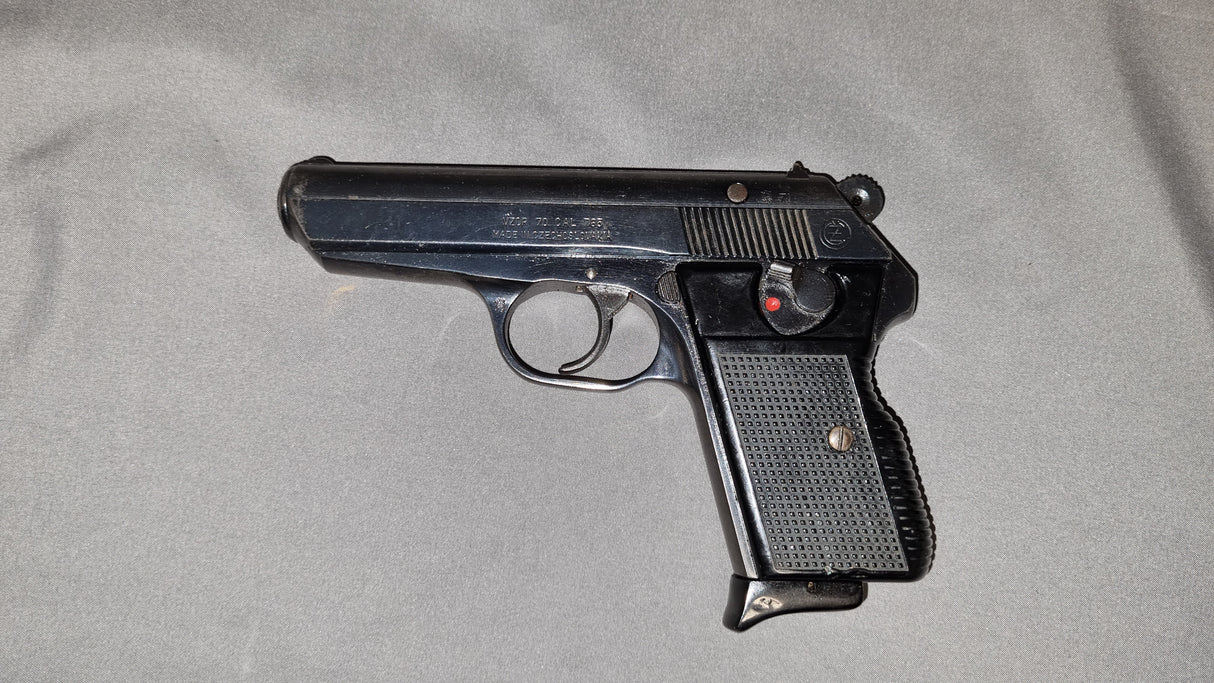 Pištolj Češka zbrojovka VZ.70 kal.7.65 Browning/.32 Auto (U0205/26)
