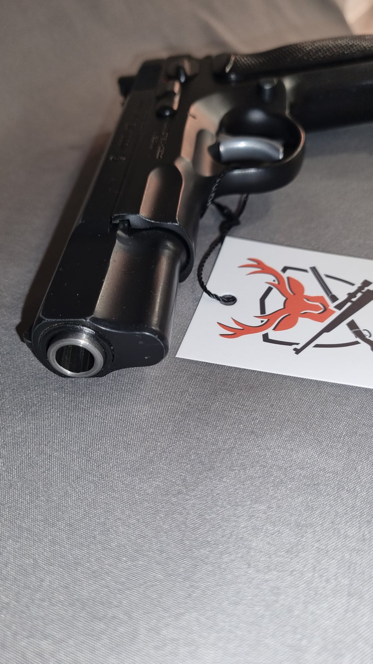 Pištolj Češka Zbrojovka M75 kal.9x19 (U/0223/26)